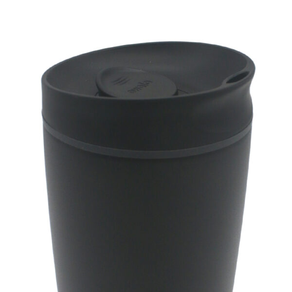 Owala SmoothSip 20oz -  Very Very Dark - Image 4